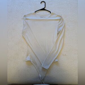 Abercrombie & Fitch long sleeve sweater bodysuit